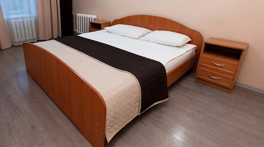 Отель Сартовала Карелия, двуспальная кровать.jpg