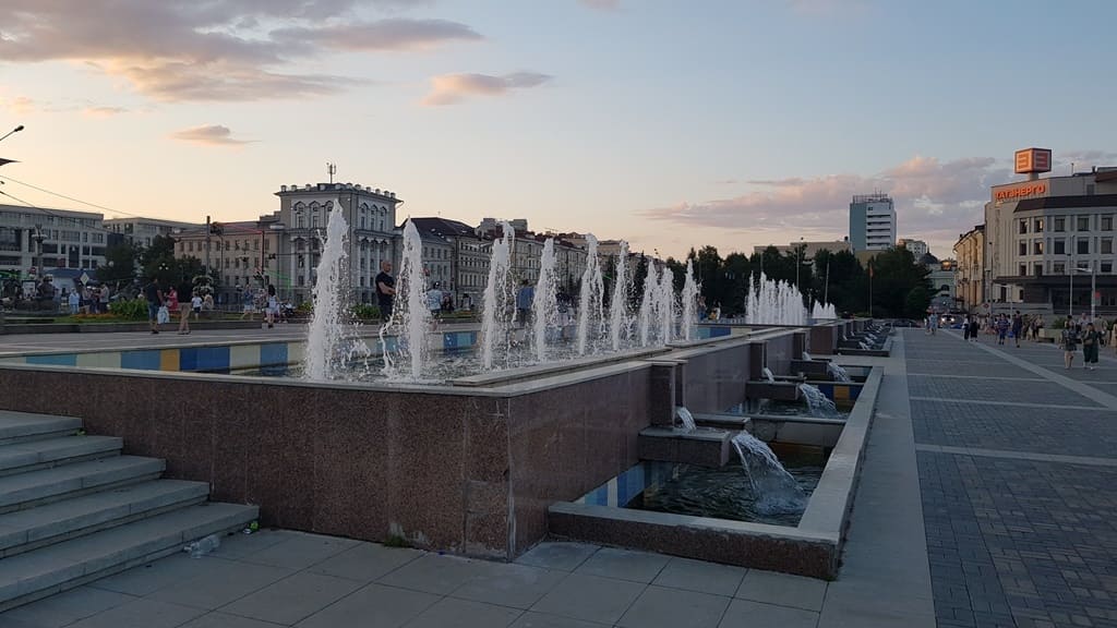 Площадь фонтанов, Казань.jpg