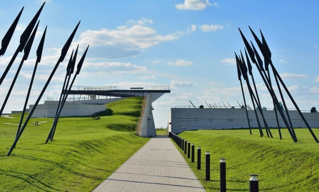 Музей куликово поле.jpg Музей куликово поле.jpg