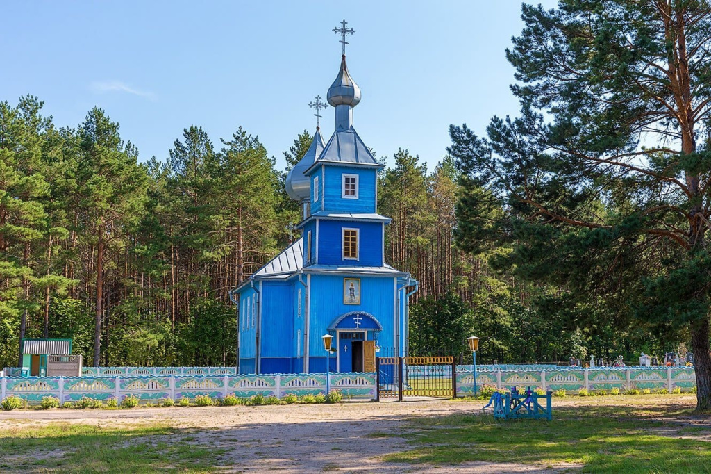 Храм Александра Невского.jpg