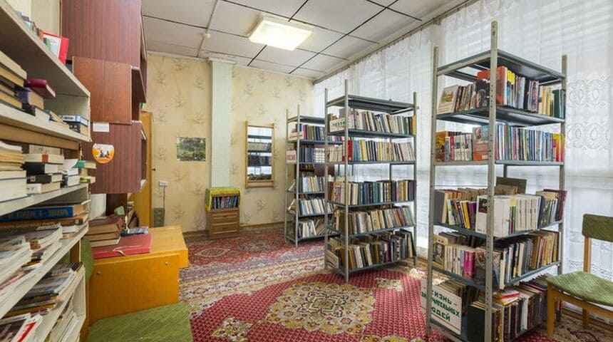 Санаторий имени Анджиевского, город Ессентуки- библиотека.jpg