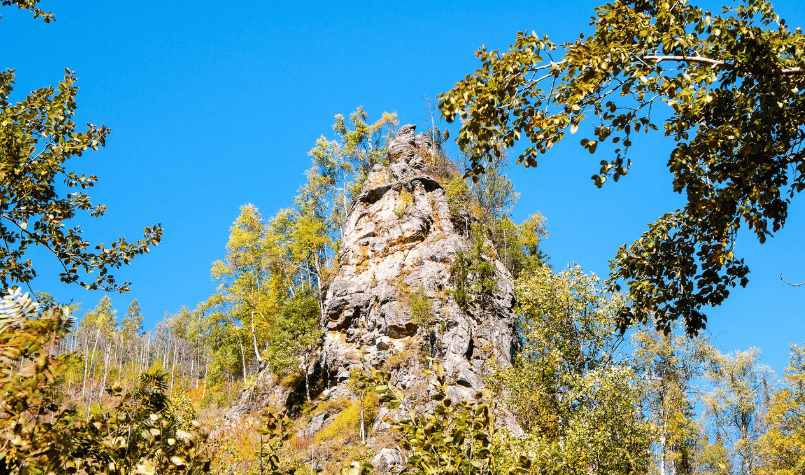 Скала Чертов палец.png