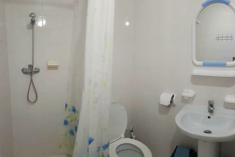 Отель София- санузел.jpeg Отель София- санузел.jpeg